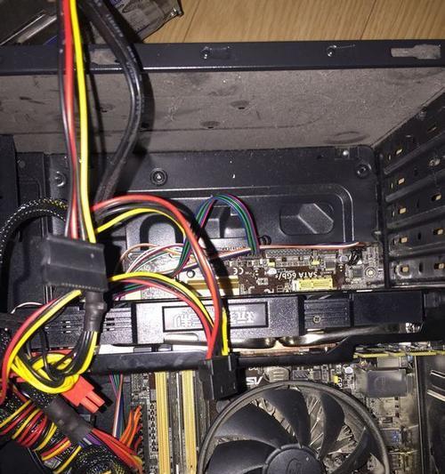 电脑显卡无风扇安装教程（轻松安装显卡，提升电脑性能）